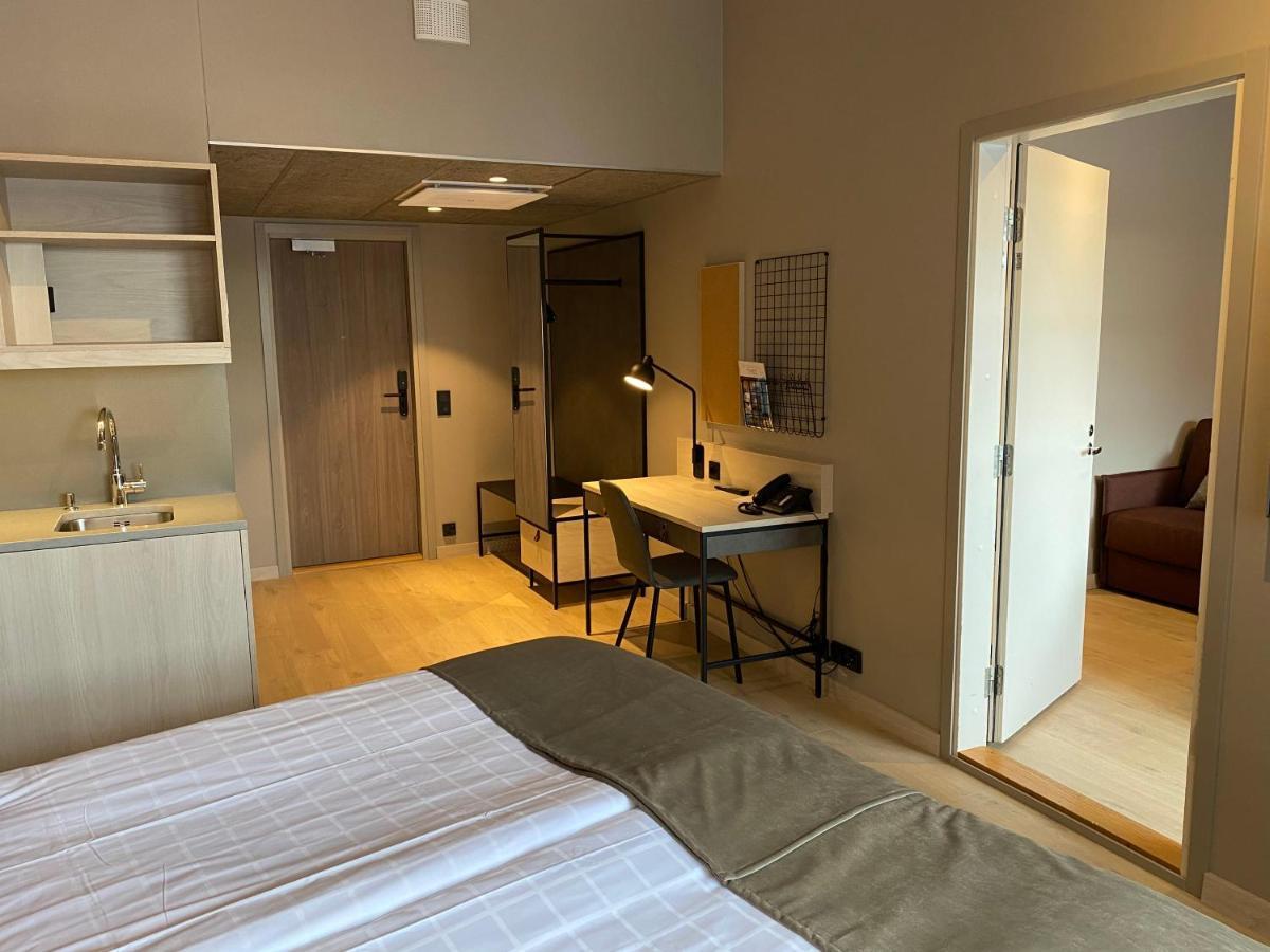 Skyline Airport Hotel فانتا المظهر الخارجي الصورة